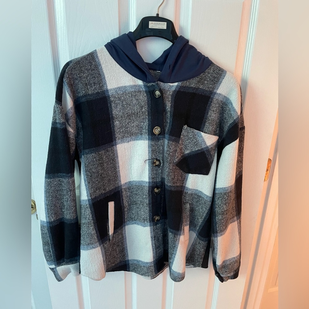 HEAVY BLUE & white checked button down flannel jacket